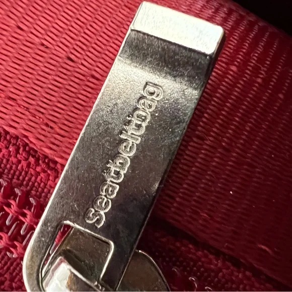 Harveys The Original Seatbelt Bag Medium Tote-Cherry Red - Picture 8 of 9